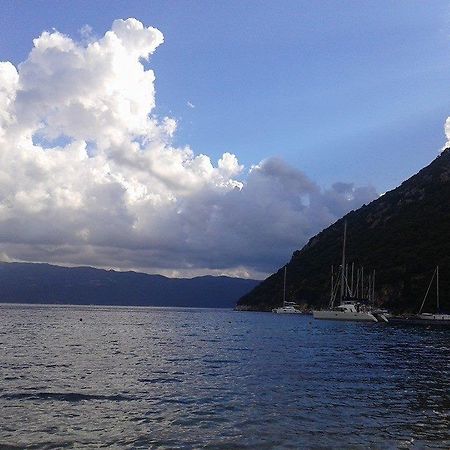 Iriana Village Inn Σταυρός Εξωτερικό φωτογραφία