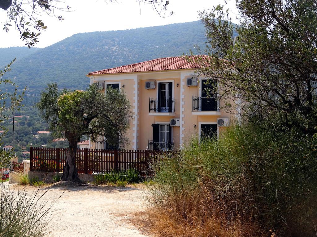 Iriana Village Inn Σταυρός Δωμάτιο φωτογραφία