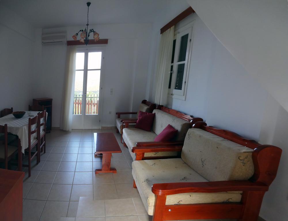 Iriana Village Inn Σταυρός Δωμάτιο φωτογραφία